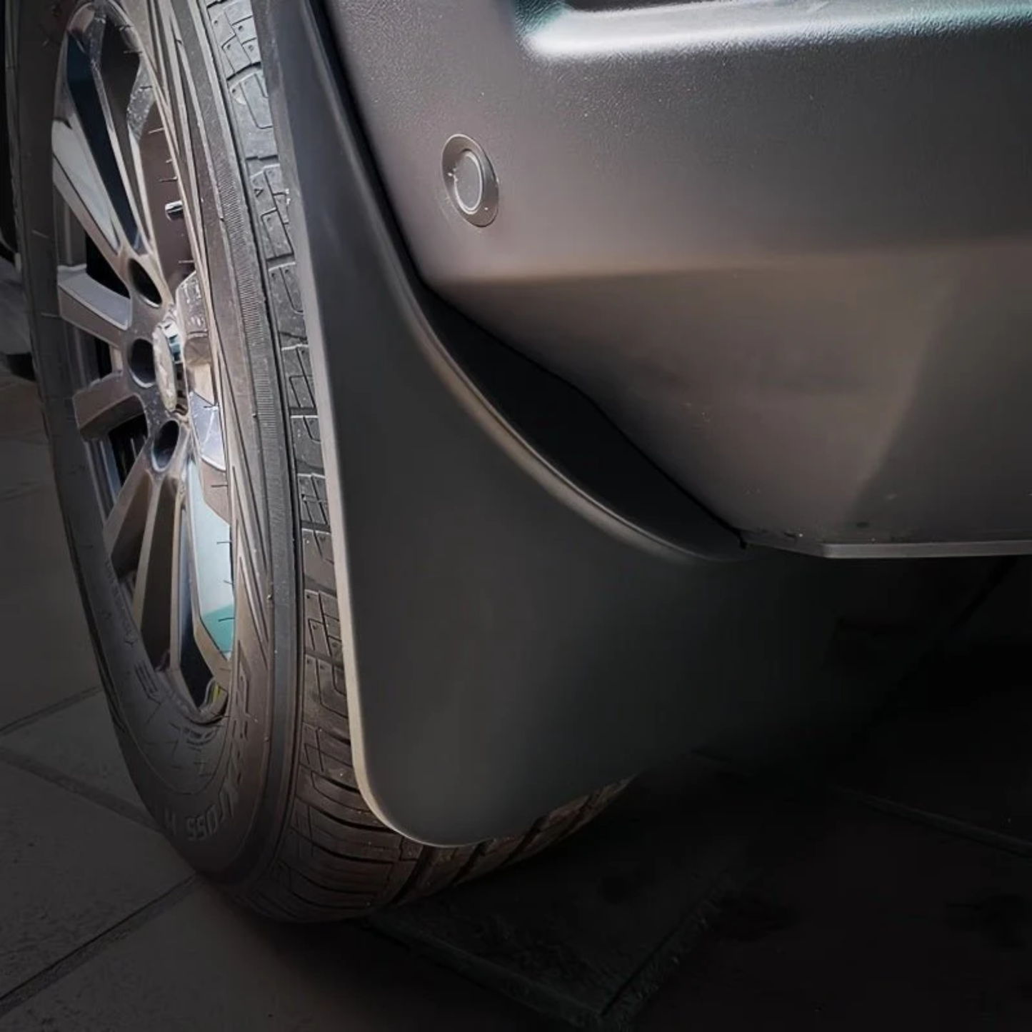 Mud Flap Leopard 7