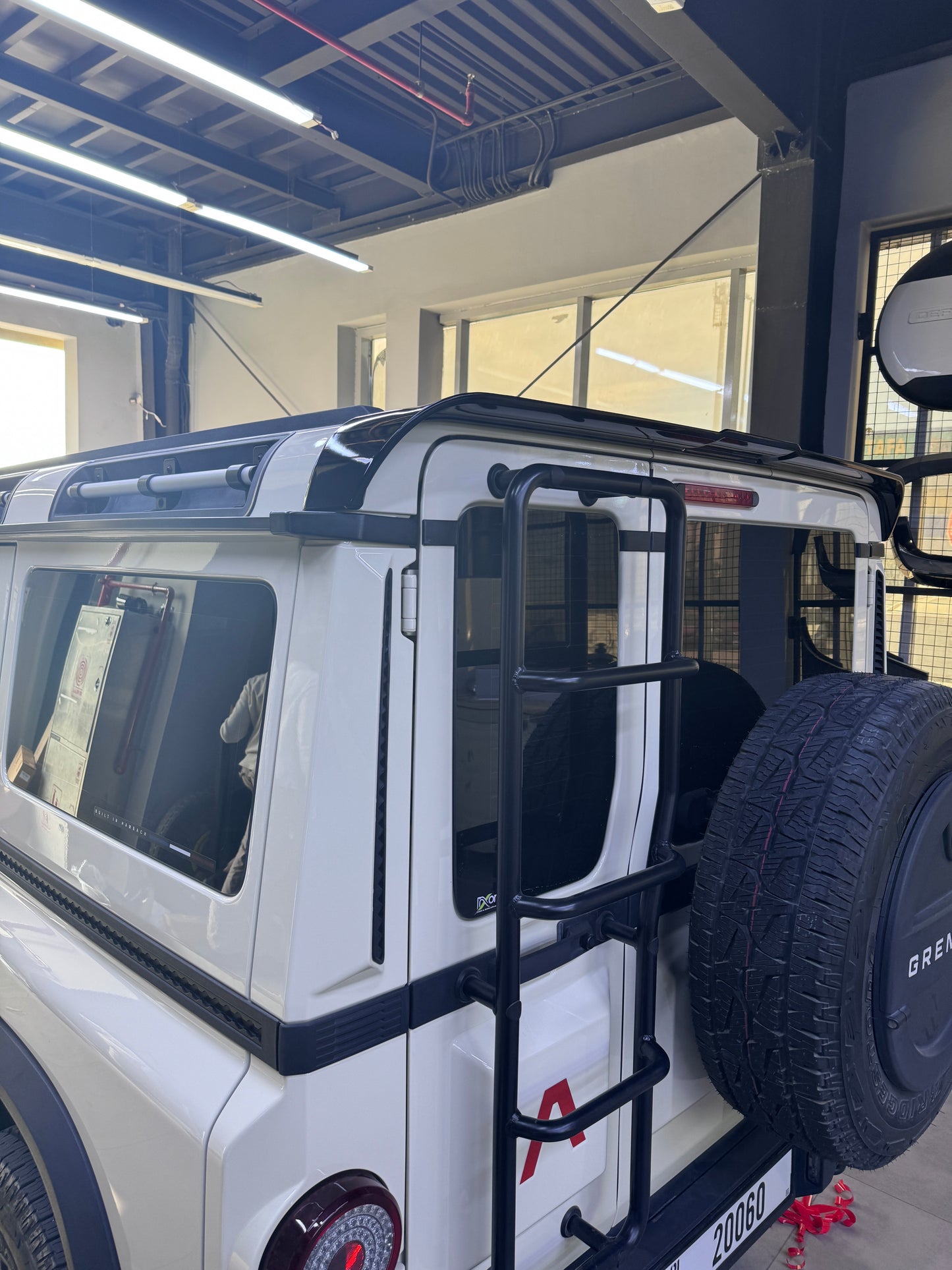 INEO GRENADIER REAR SPOILER