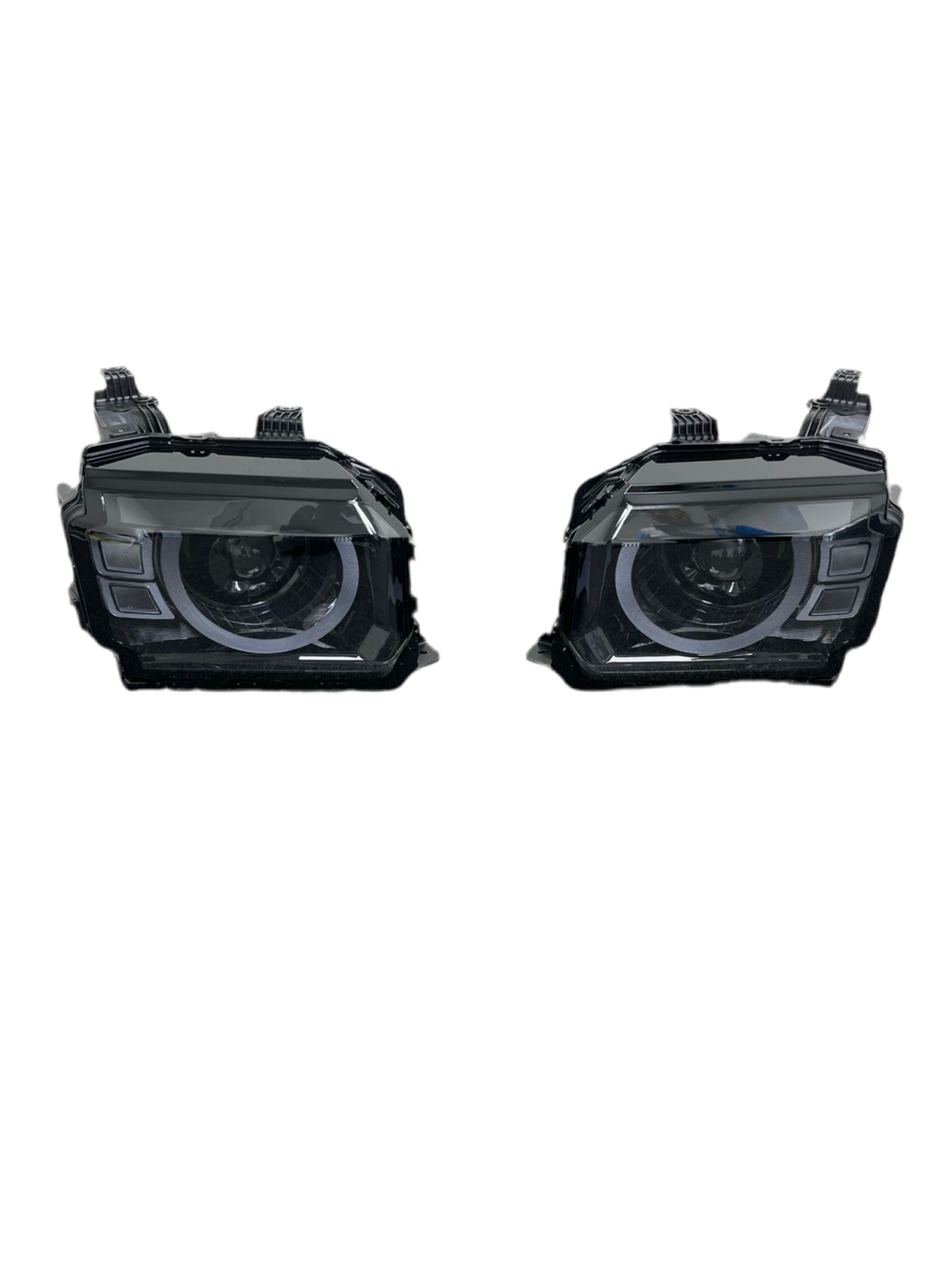 JETOUR T2 FRONT HEADLIGHT DEFENDER STYLE
