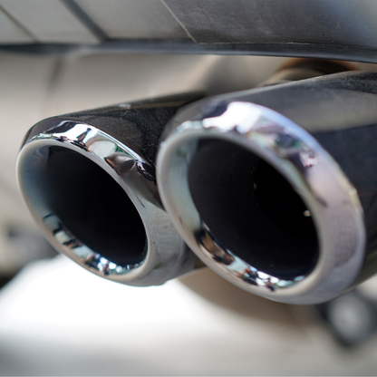 Cricle Exhaust Black Color Defender +2020